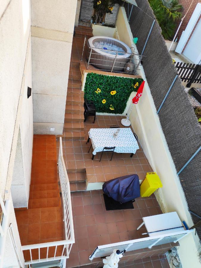 Beach House. Casa Con Piscina Privada Calafell Exterior photo