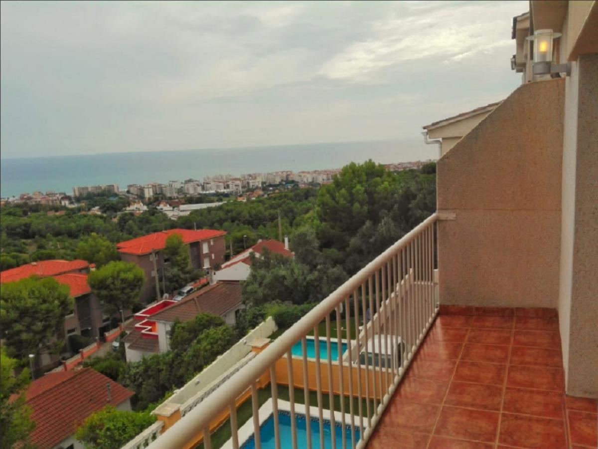 Beach House. Casa Con Piscina Privada Calafell Exterior photo